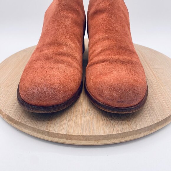Frye Rowen Boots Womens 8.5 Peach Suede Pull On Ankle Western - Picture 2 of 12